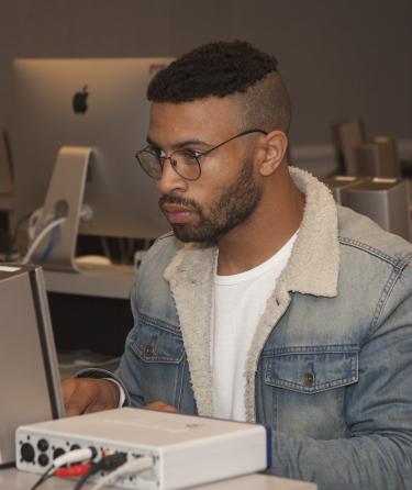 Student Reading in Computer