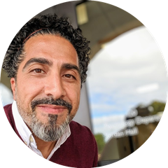 Portrait of David Sedghi 